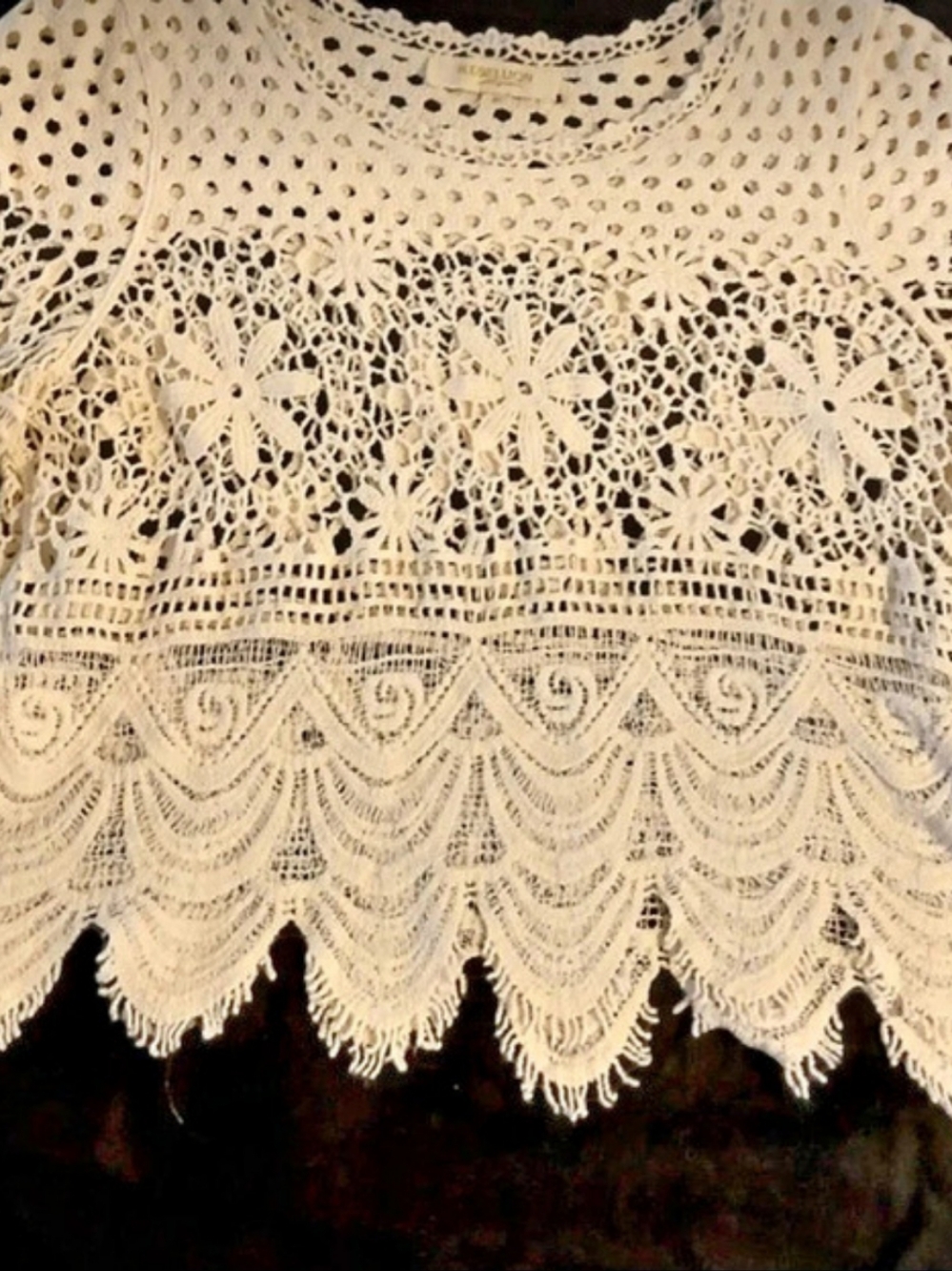 Rebellion Festival Coquette Boho Floral Lace Top in Cream Size Medium Like New